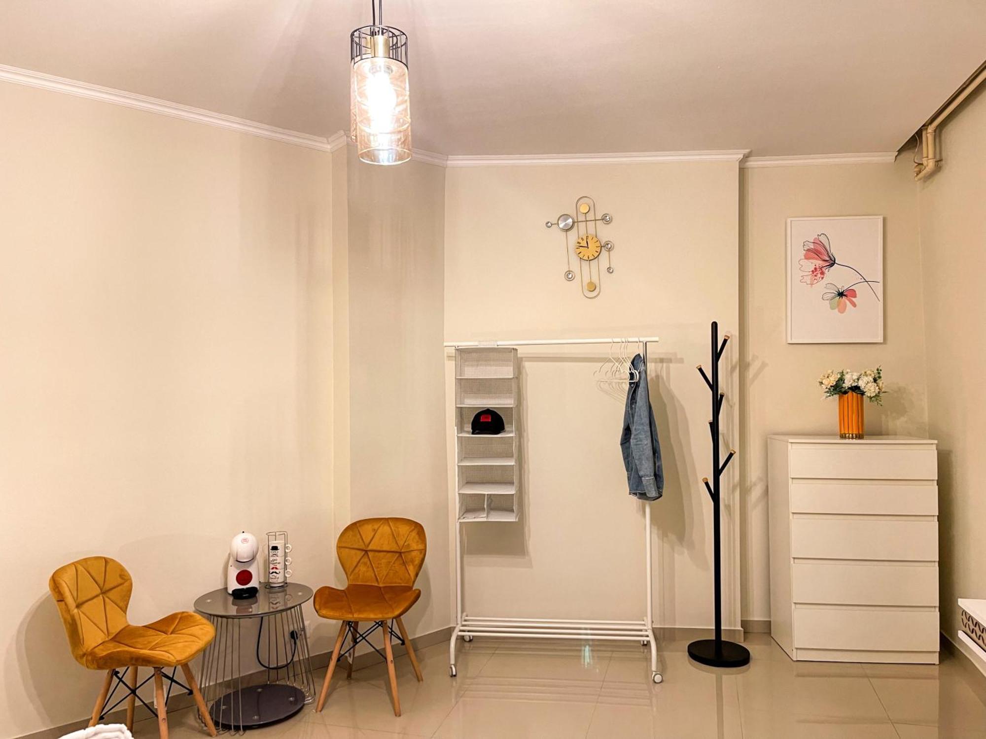 Apartment-calea Mosilor Apartment